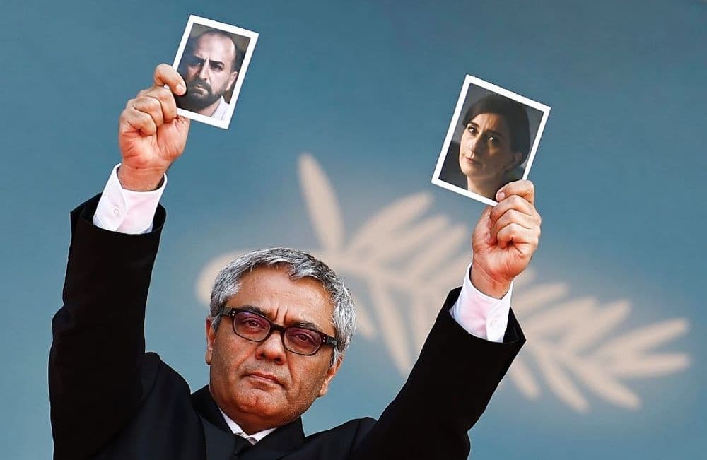 Symbole de liberté, l'Iranien Rasoulof ovationné à Cannes