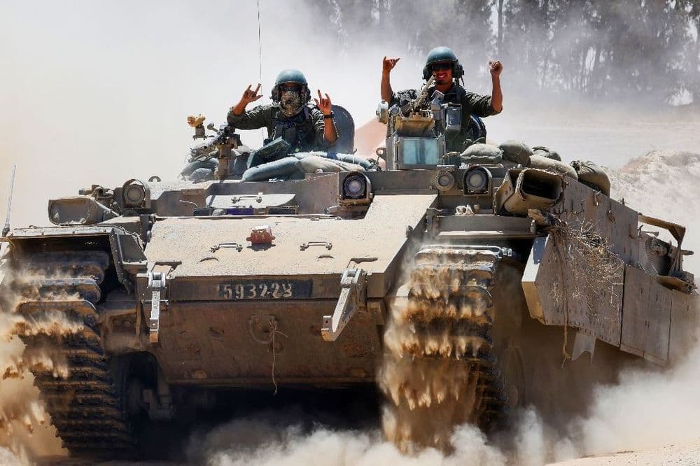 Israël intensifie son offensive à Gaza, la Défense civile annonce 44 morts