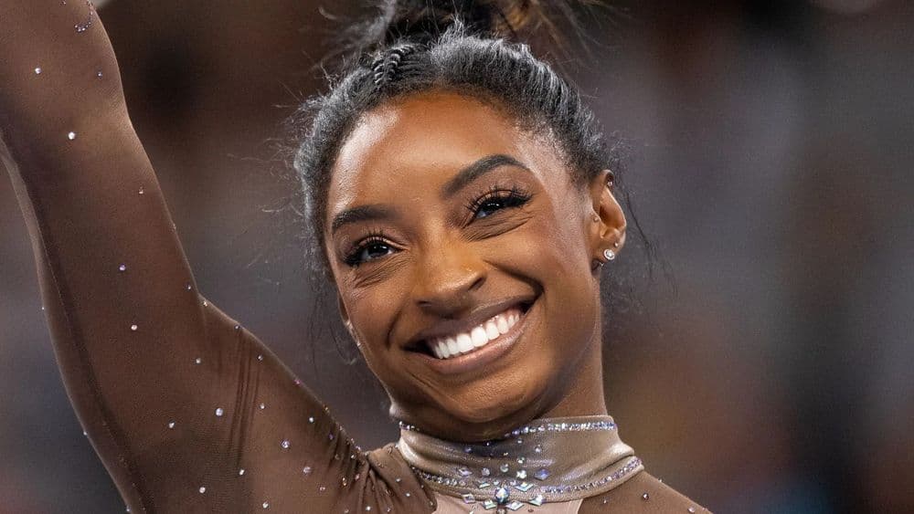 "Mais vous êtes fous !" : une boîte de nuit parisienne tente d'arnaquer Simone Biles après les JO de Paris 2024, elle pousse un gros coup de gueule !