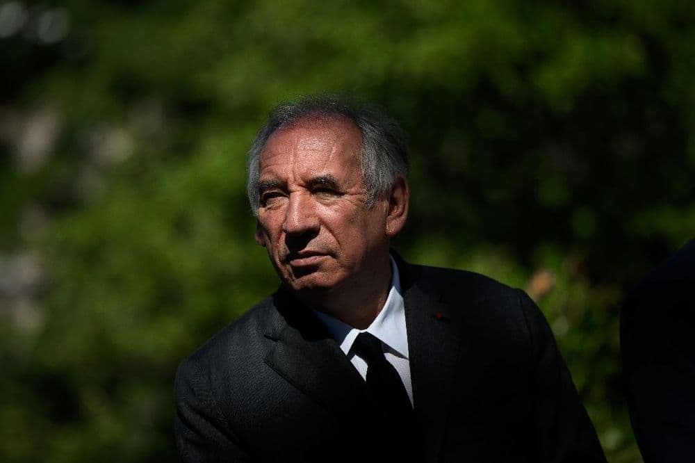 Retraites: la CFDT dit stop aux négociations, Bayrou prêt à "trancher"