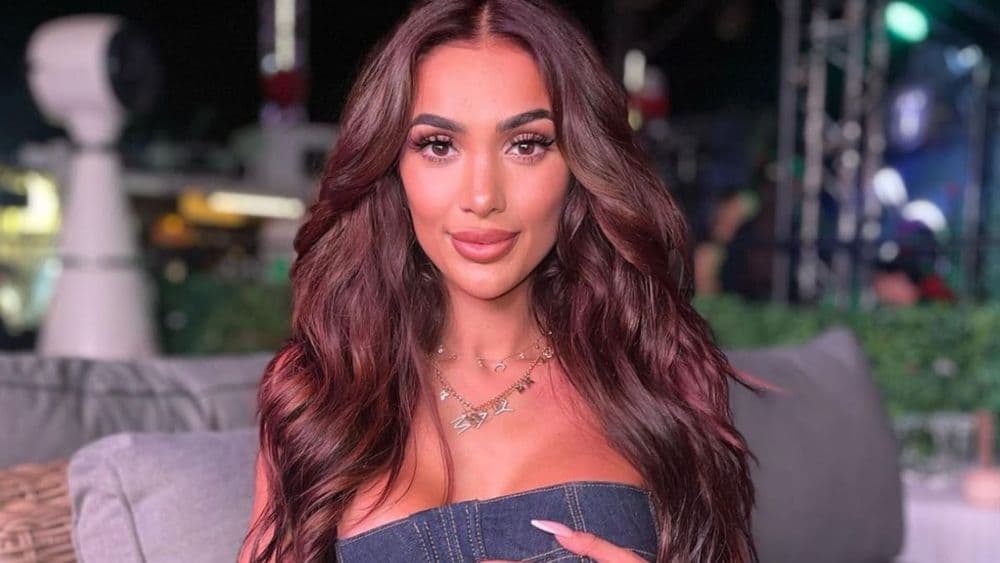 Maïssane Aghioul : elle change radicalement de look, ses fans lui tombent dessus, "ça ne va pas du tout !"