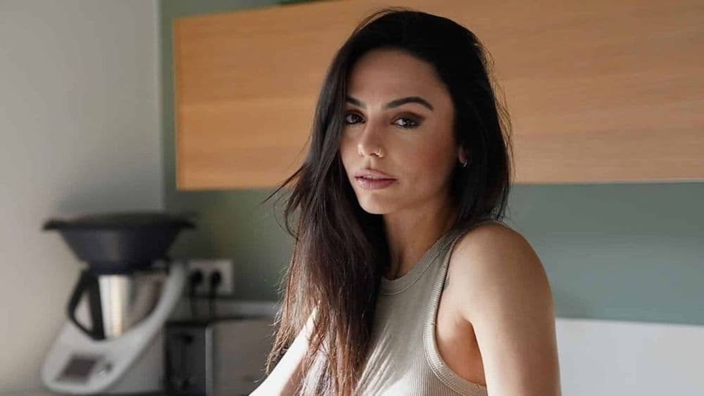 Julia Morgante : en couple, elle officialise avec sa nouvelle chérie !
