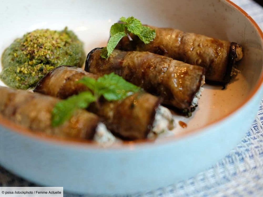 Rouleaux d'aubergine à la ricotta : la recette et l'astuce pour une bonne sauce verte