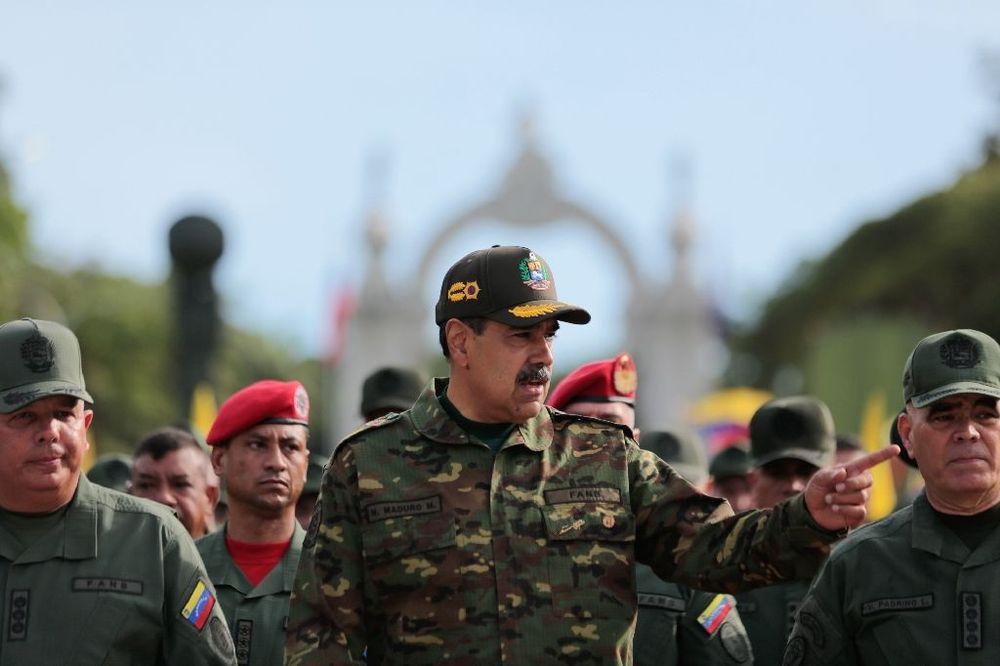 Présidentielle au Venezuela: l'armée, alliée du pouvoir ou garante du scrutin