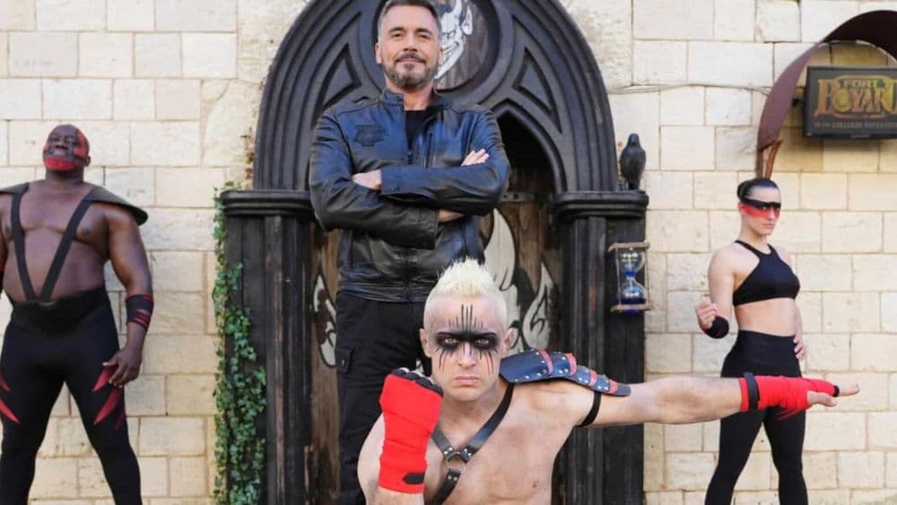 "Elle s'est blessée quelques jours avant le début du tournage" : Loïc Giorgi (alias Booster) raconte son arrivée "en urgence" dans Fort Boyard !