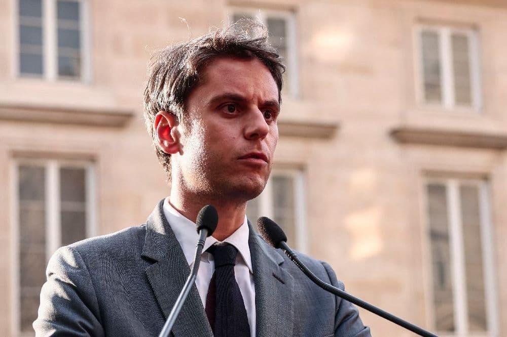 Pour Attal, "une erreur" de considérer que l'antisémitisme appartient au "passé" du RN