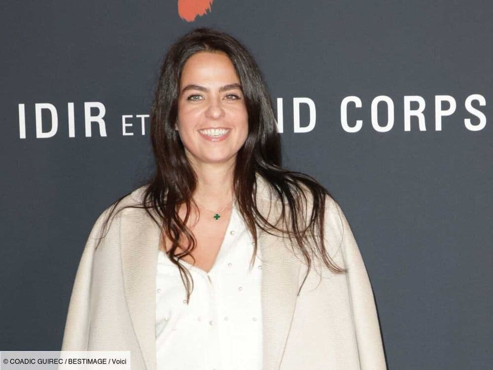 Anouchka Delon : après l'hommage à son père Alain Delon lors de la cérémonie des César, elle réagit avec émotion