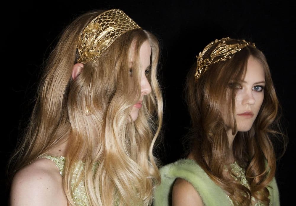 Comment le bain d’huile peut sauver vos cheveux secs