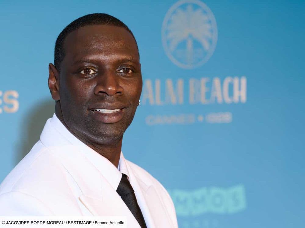 "Vous êtes raciste madame ?" : cette remarque d'une dame sur la Croisette a fait réagir Omar Sy, la vidéo fait le buzz