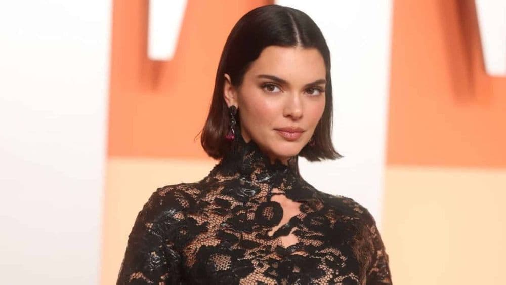 Elle en consomme jusqu'à 12 par jour : de quoi Kendall Jenner s'alimente-t-elle en grande quantité ?