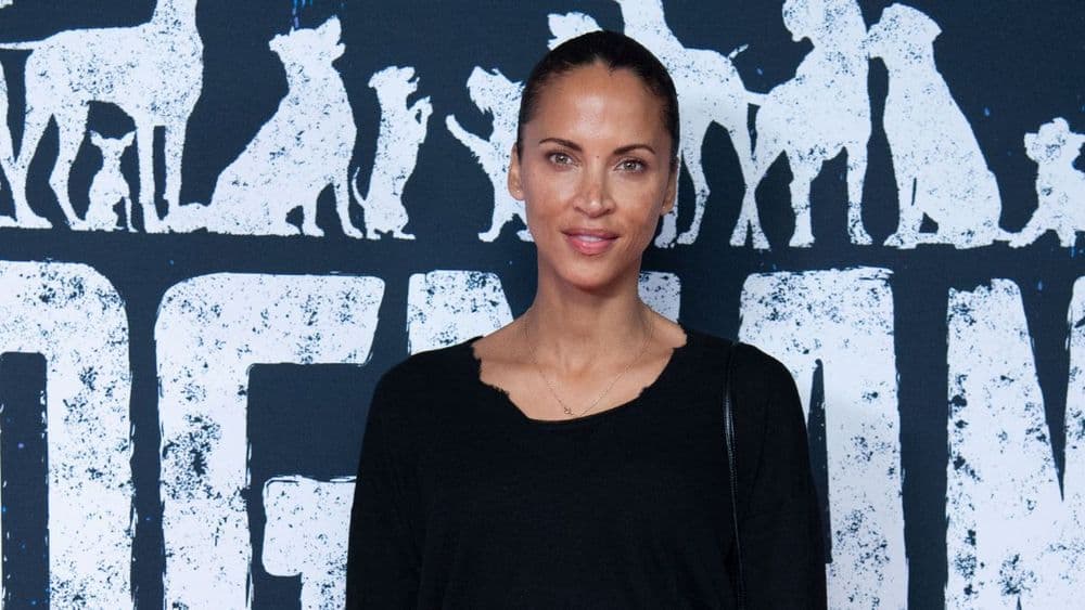 Noémie Lenoir se confie sur son alcoolisme : “Ça finissait toujours en bagarre”