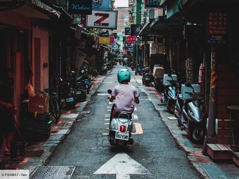 Le fléau des scooters abandonnés au Vietnam : quand l'alcool au volant devient trop cher