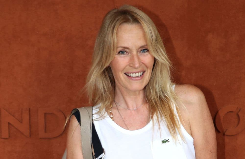 « Fière de toi » : Estelle Lefébure adresse un tendre message à son ex-mari David Hallyday
