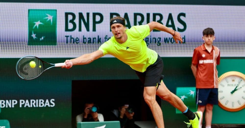 Zverev facile, Medvedev hors-jeu