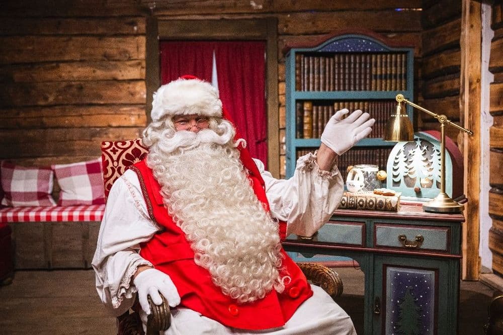 Dans l'Arctique en plein réchauffement, le Père Noël se languit de la neige
