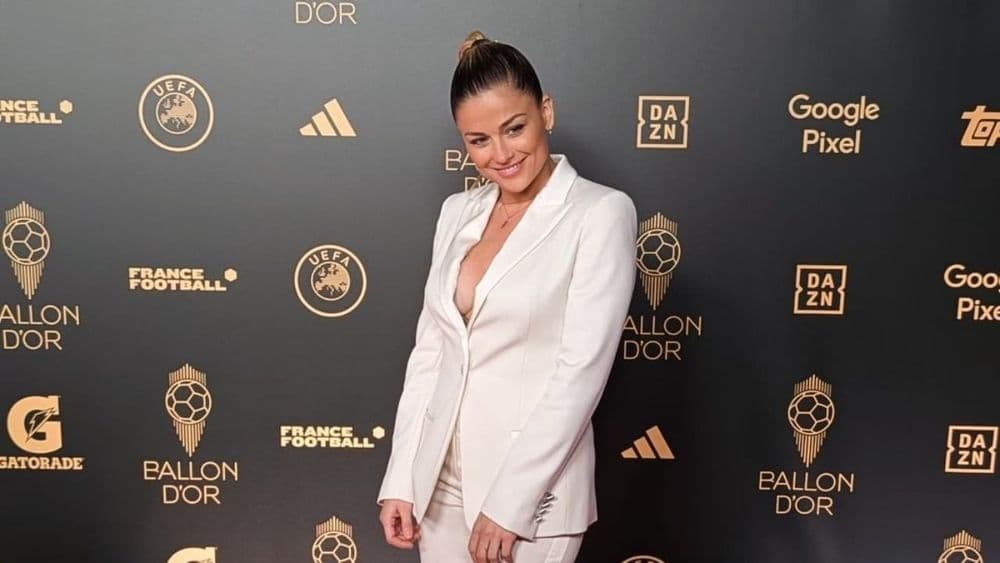 Laure Boulleau avec une star de la télé, elle confirme