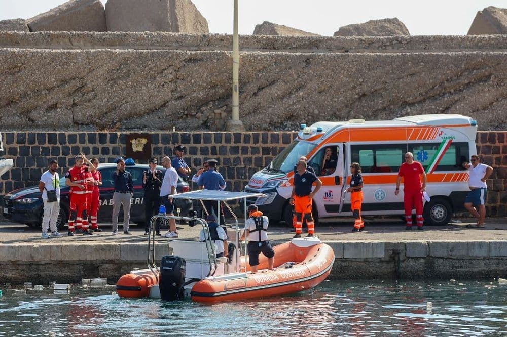 Le "Bill Gates britannique" parmi les disparus du naufrage d'un yacht en Italie