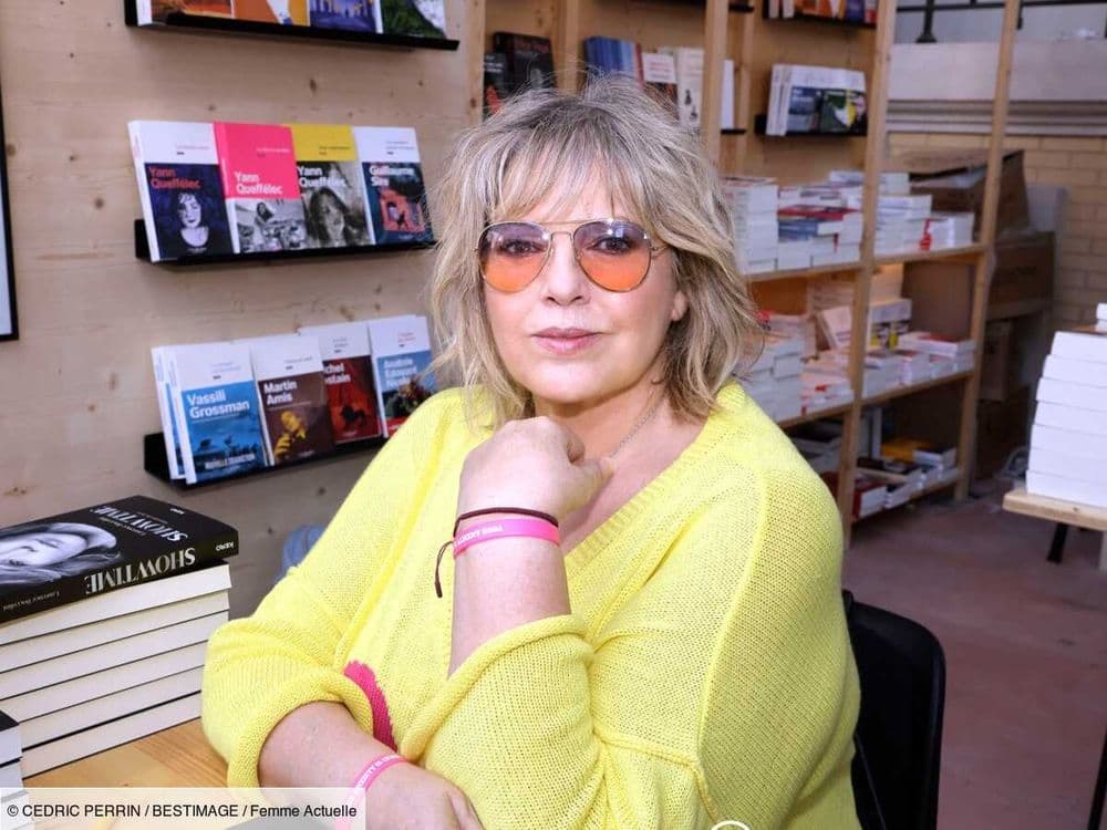 "Une période un peu particulière et compliquée" : gros coup dur pour Laurence Boccolini, qui sort du silence sur Instagram
