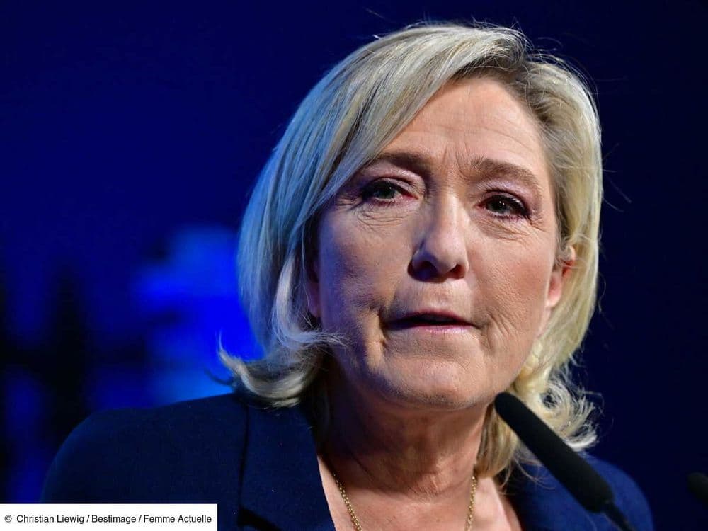 Marine Le Pen à Mayotte : un accident de barge vient bousculer son déplacement