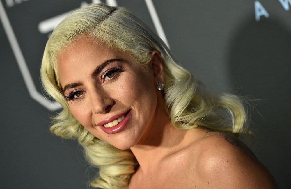 Lady Gaga explique pourquoi ne pas avoir démenti les rumeurs sur son identité de genre