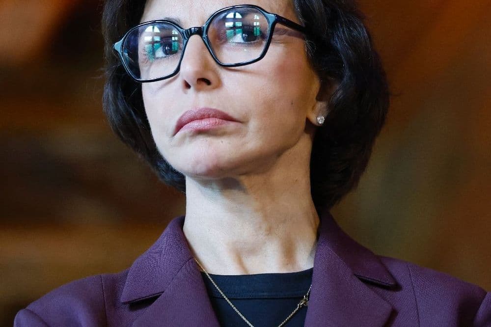 Le gouvernement annonce une session extraordinaire du Parlement du 1er au 11 juillet