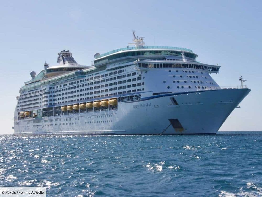 Les passagers d'un navire de luxe ont dû se plier à d'incroyables mesures pour ne pas attirer l'attention des pirates en mer