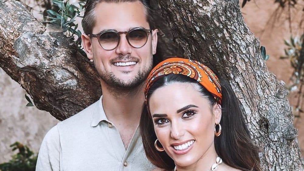 Capucine Anav : elle dévoile les premières images de son mariage avec le père de sa fille, regardez !