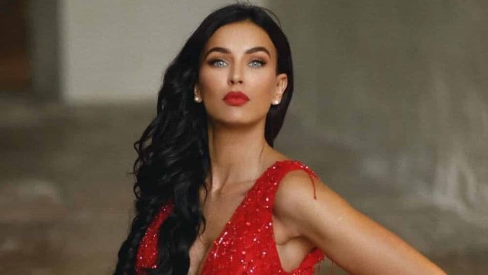Julie Ricci : en couple avec un homme marié ? Elle sort du silence et s'affiche avec son nouveau chéri !
