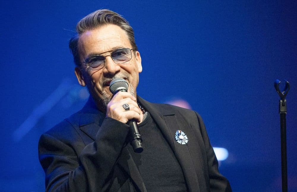 Florent Pagny : sa file Aël raconte le jour où elle a appris que son père souffrait d’un cancer