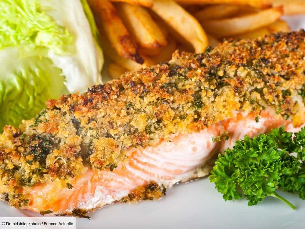 Saumon en croûte de parmesan : la recette vraiment très simple qui fait toujours son petit effet