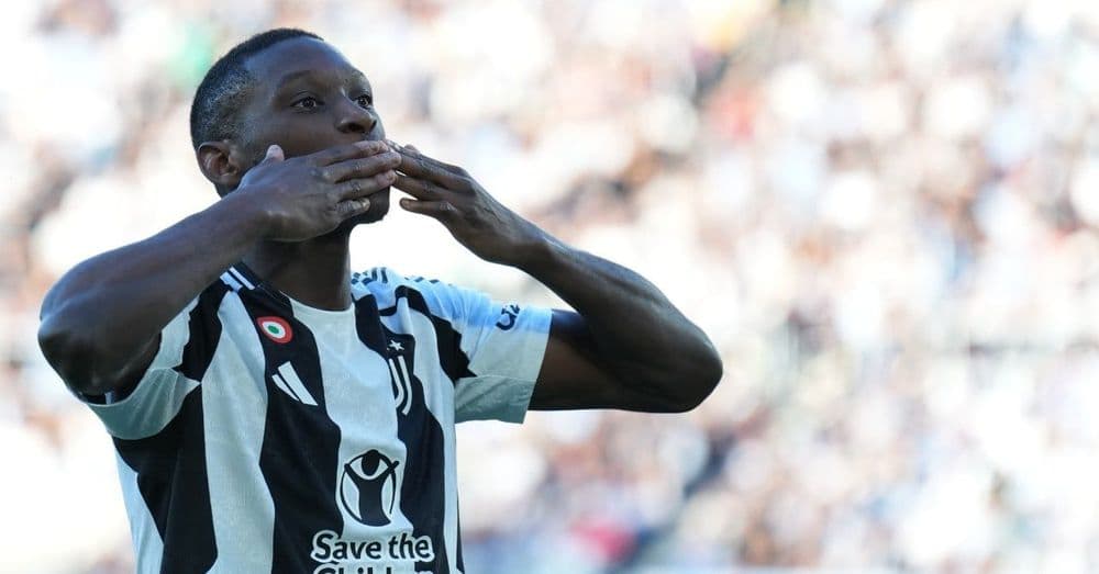Kolo Muani encore buteur