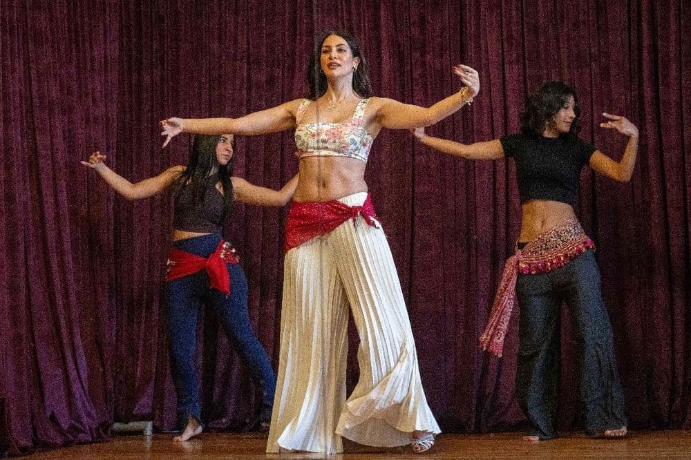 "C’est dans notre sang": à la reconquête de la danse orientale en Egypte