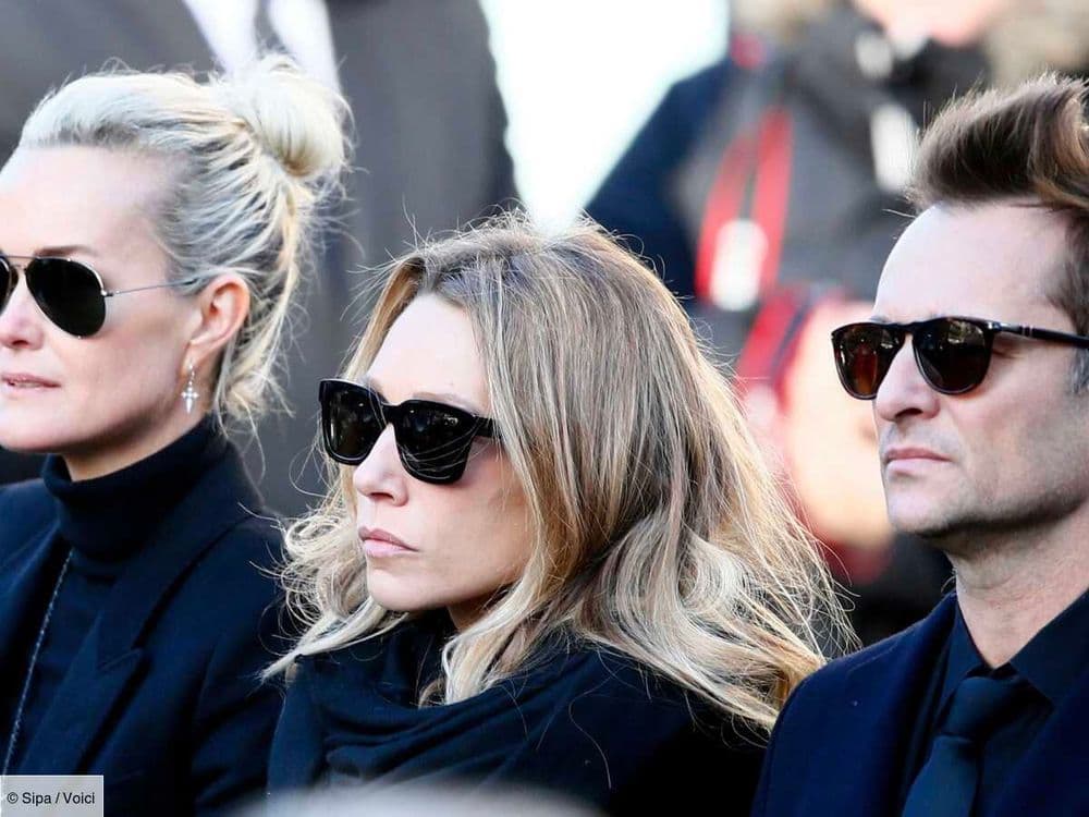 David Hallyday : Laeticia créé la surprise en postant un cliché à ses côtés, Laura Smet sur la touche
