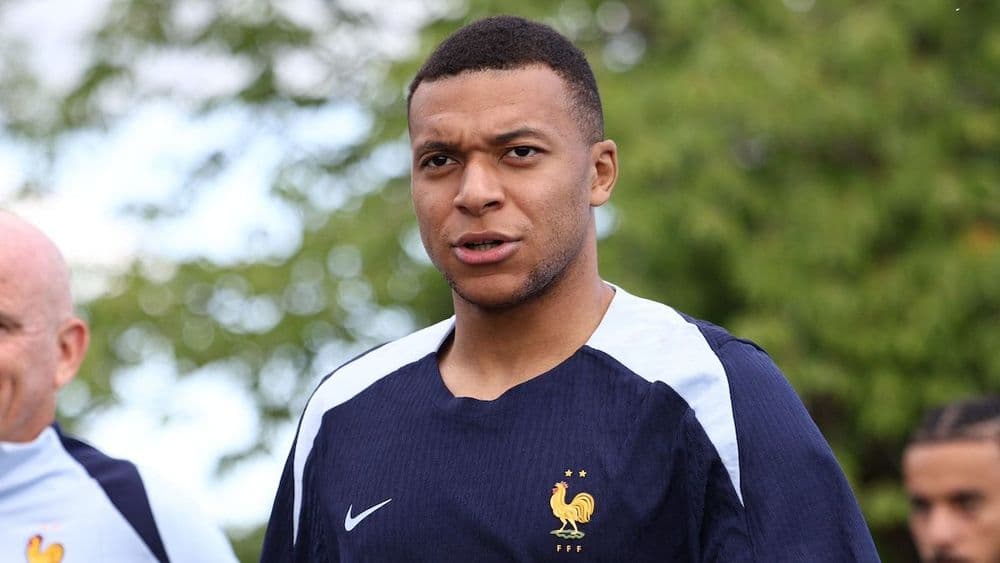 "J'ai vu un gamin..." : après leur colocation, Jamel Debbouze (50 ans) sans détours sur Kylian Mbappé