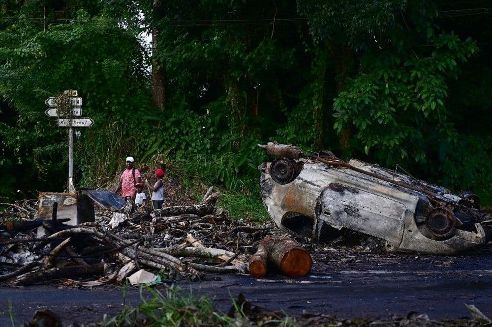 Couvre-feu prolongé en Martinique, les négociations contre la vie chère au point mort