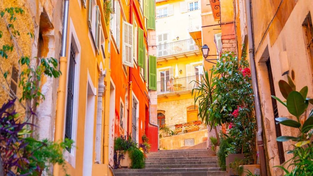 Immobilier à Nice : évolution des tendances à l'achat et à la location en avril