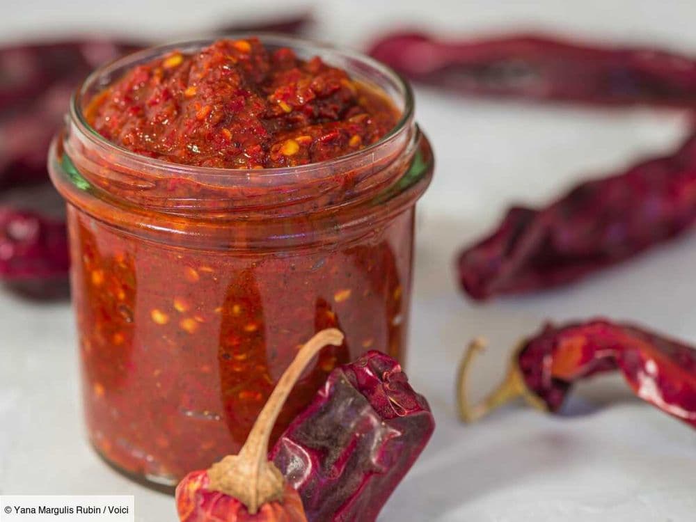 Harissa maison : une cheffe partage la recette traditionnelle de sa grand-mère tunisienne