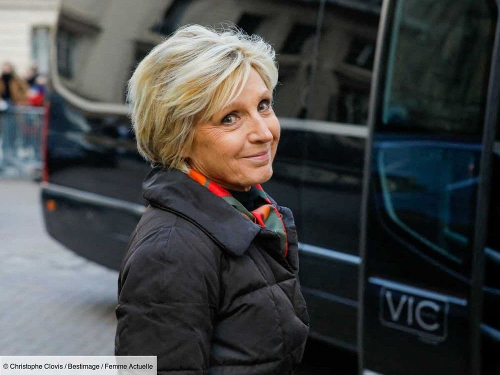 "Je n'avais pas le choix": Evelyne Dhéliat se confie sur les raisons qui l'ont contrainte à révéler son cancer du sein