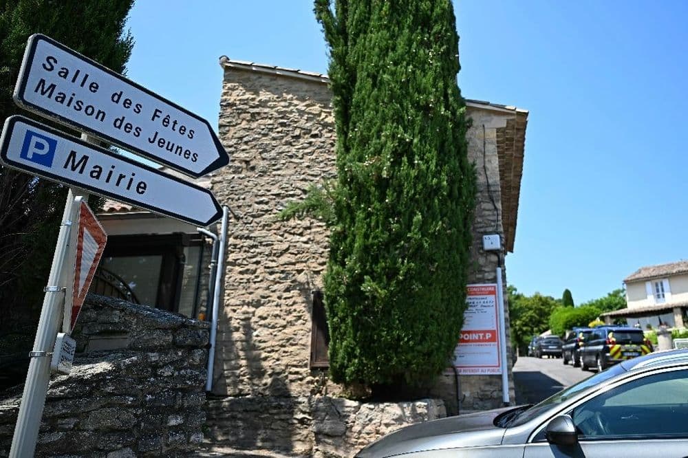 Fusillade mortelle à un mariage dans le Luberon: deux hommes mis en examen et écroués