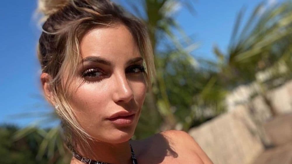 Nadège Lacroix : elle serait sur le point d'intégrer l'équipe d'une célèbre émission de télé que vous connaissez tous !