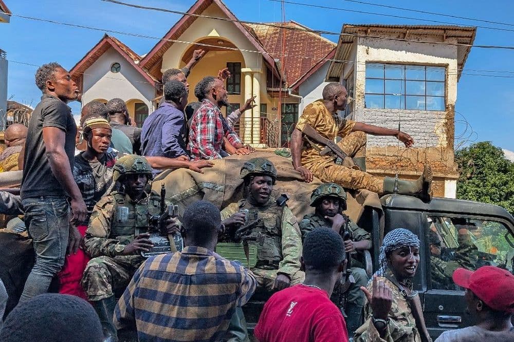 Est de la RDC: le M23 entre en colonnes dans le centre de Bukavu
