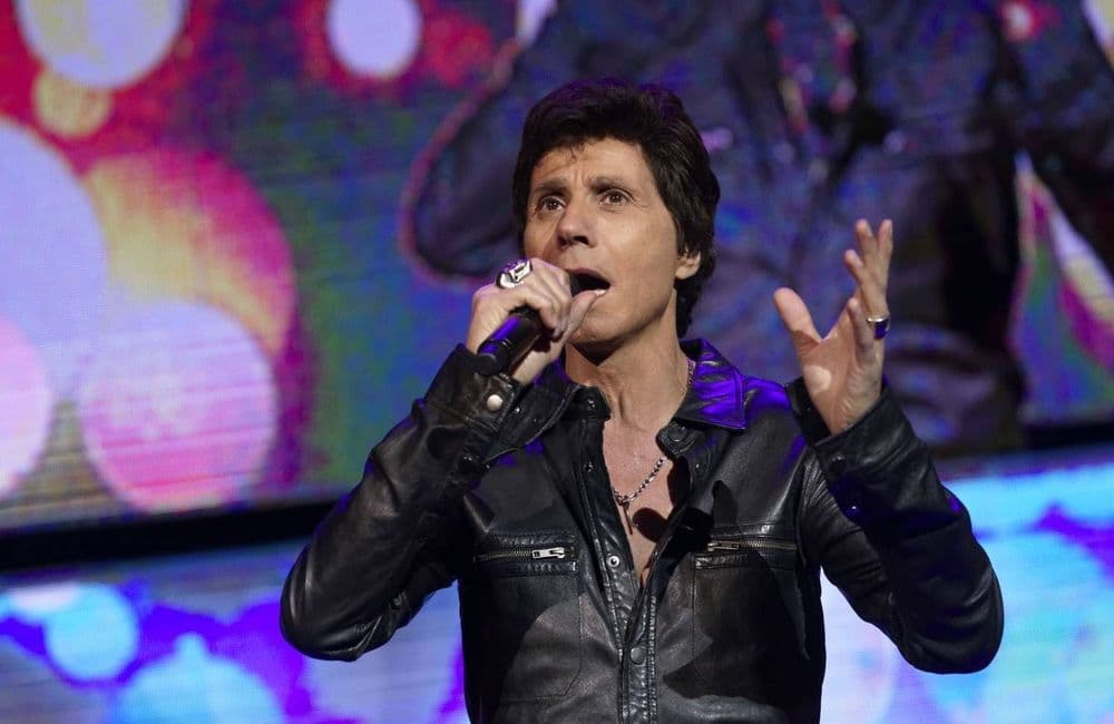 Une pétition féministe contre un concert de Jean-Luc Lahaye recueille plusieurs milliers de signatures