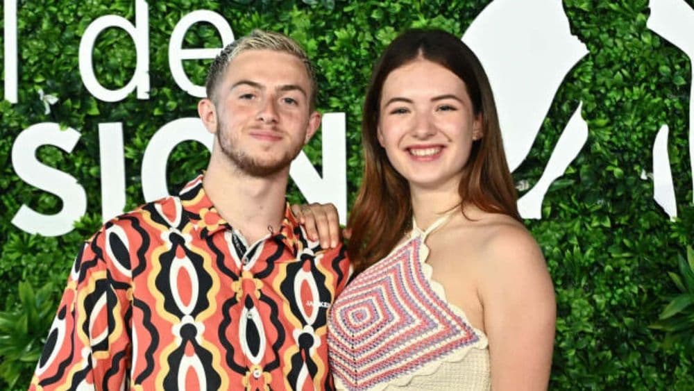 Michou : sa chérie Elsa cash sur les prouesses sexuelles du youtubeur, "roi du s..."