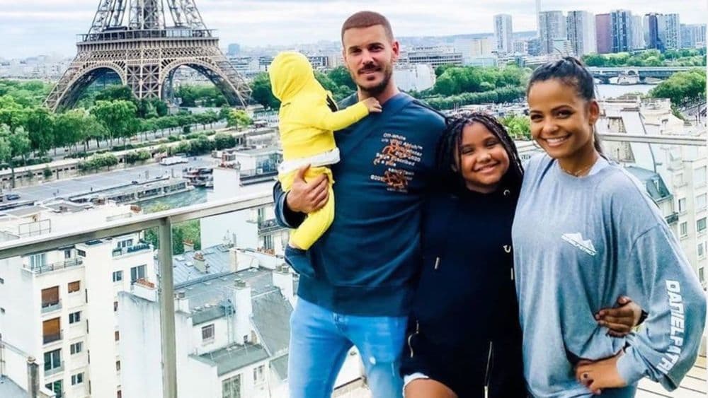 M. Pokora installé avec sa femme Christian Milian à Paris : elle dit tout ce qu'elle pense de sa vie dans la capitale après un an
