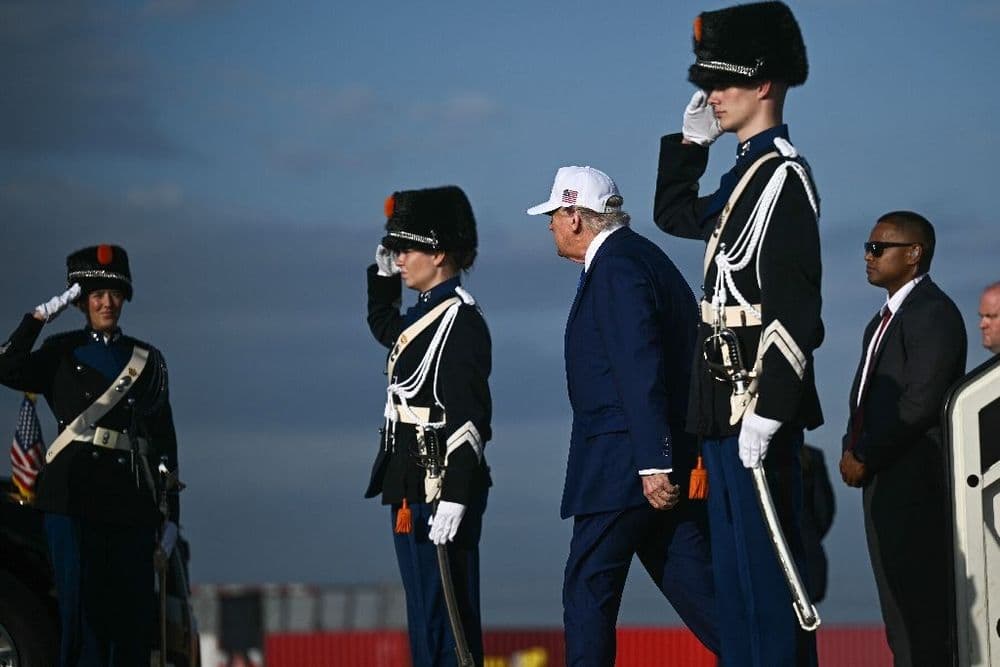 Le sommet de l'Otan rentre dans le dur, suspendu à Trump