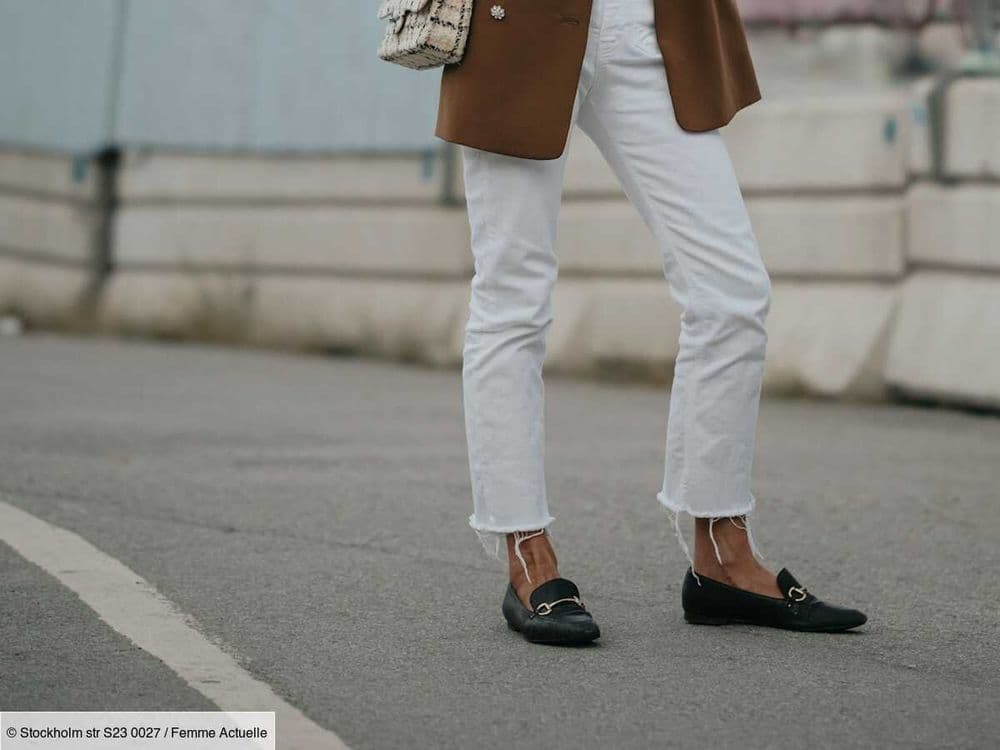 Vous n'aurez plus jamais mal aux pieds en mocassins grâce à cette astuce pour les rendre plus confortables