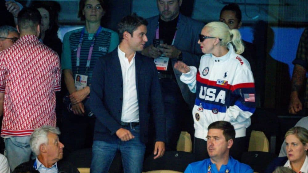 JO 2024 : Gabriel Attal partage une vidéo de sa rencontre avec Lady Gaga et fait une énorme gaffe, regardez !