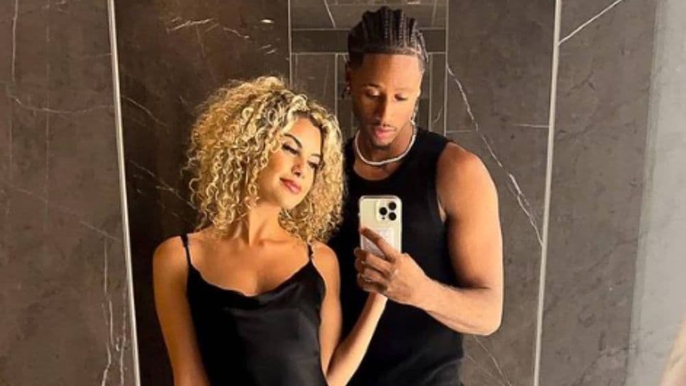 Zoé et Alexis (Secret Story) : le couple au bord de la rupture ? Ce détail qui en dit long !