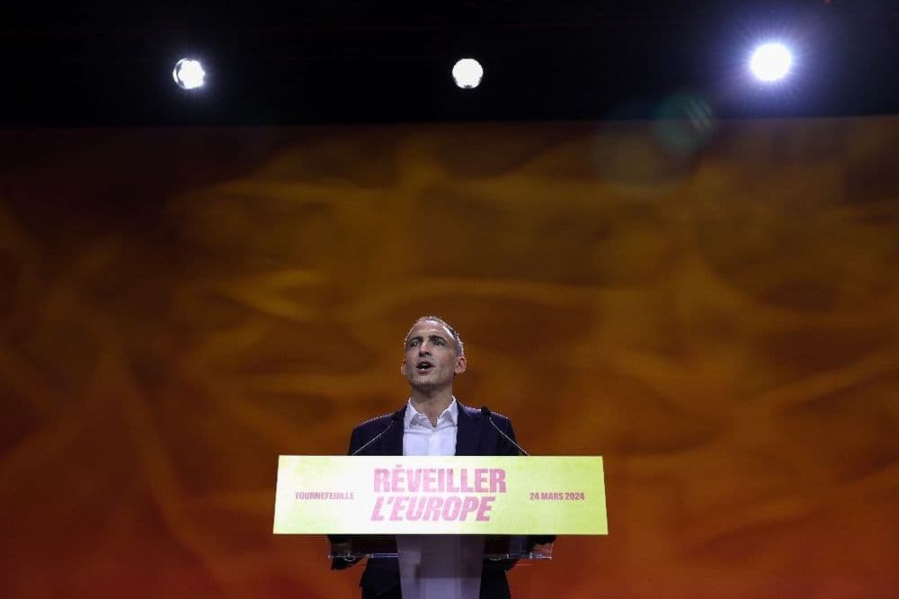 Glucksmann veut taxer les super-riches à l'échelle européenne