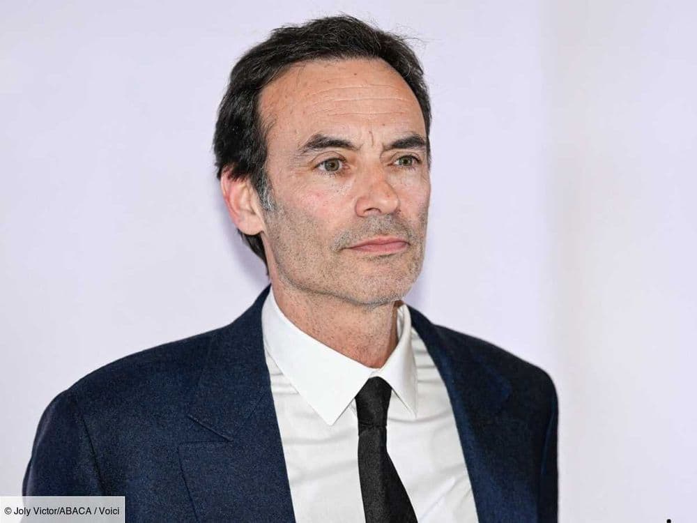 "Un personnage ambivalent" : Anthony Delon fait une confidence à sa fille Liv sur Alain Delon, en direct de Douchy
